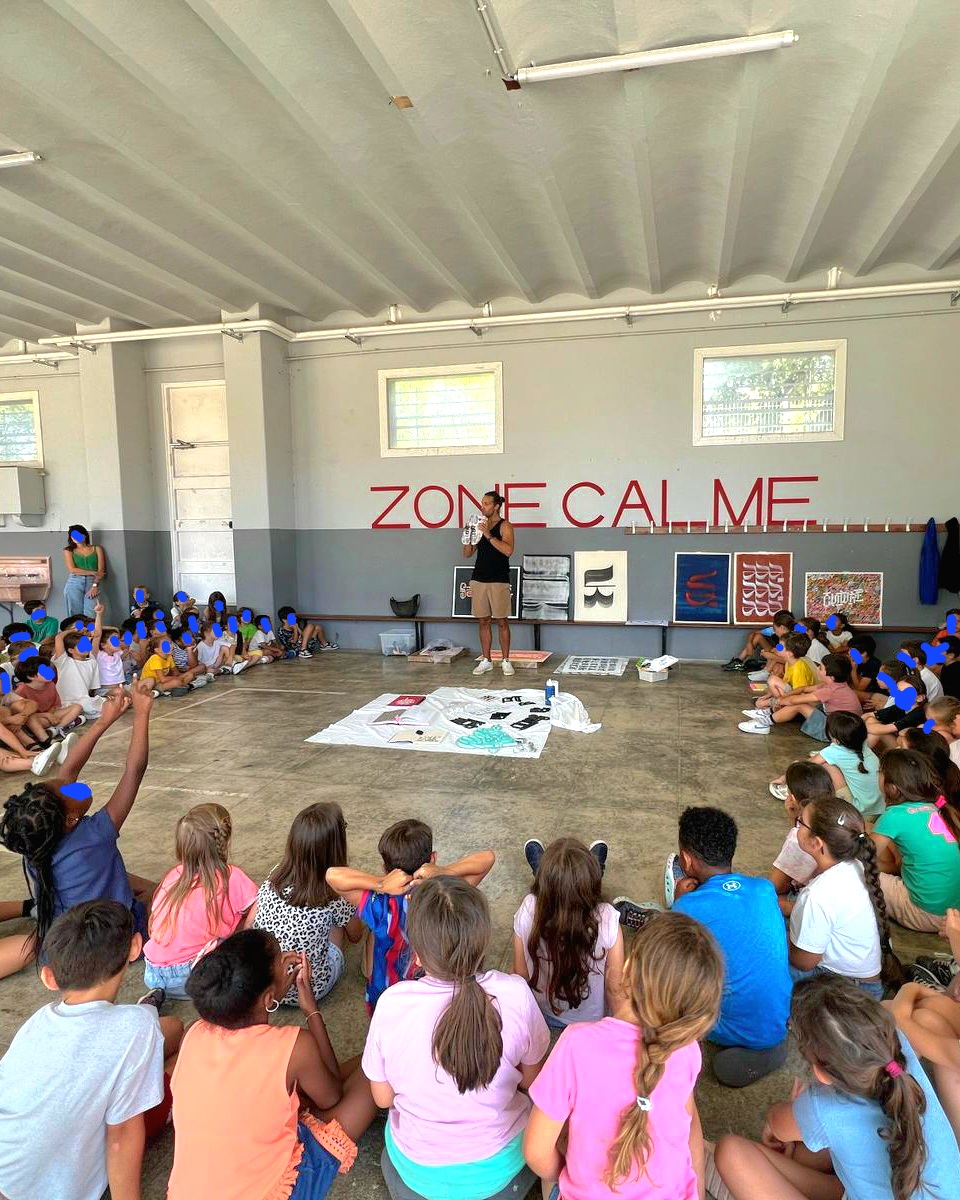 Intervention sémiographique à l'école élémentaire Bois Luzy, Marseille