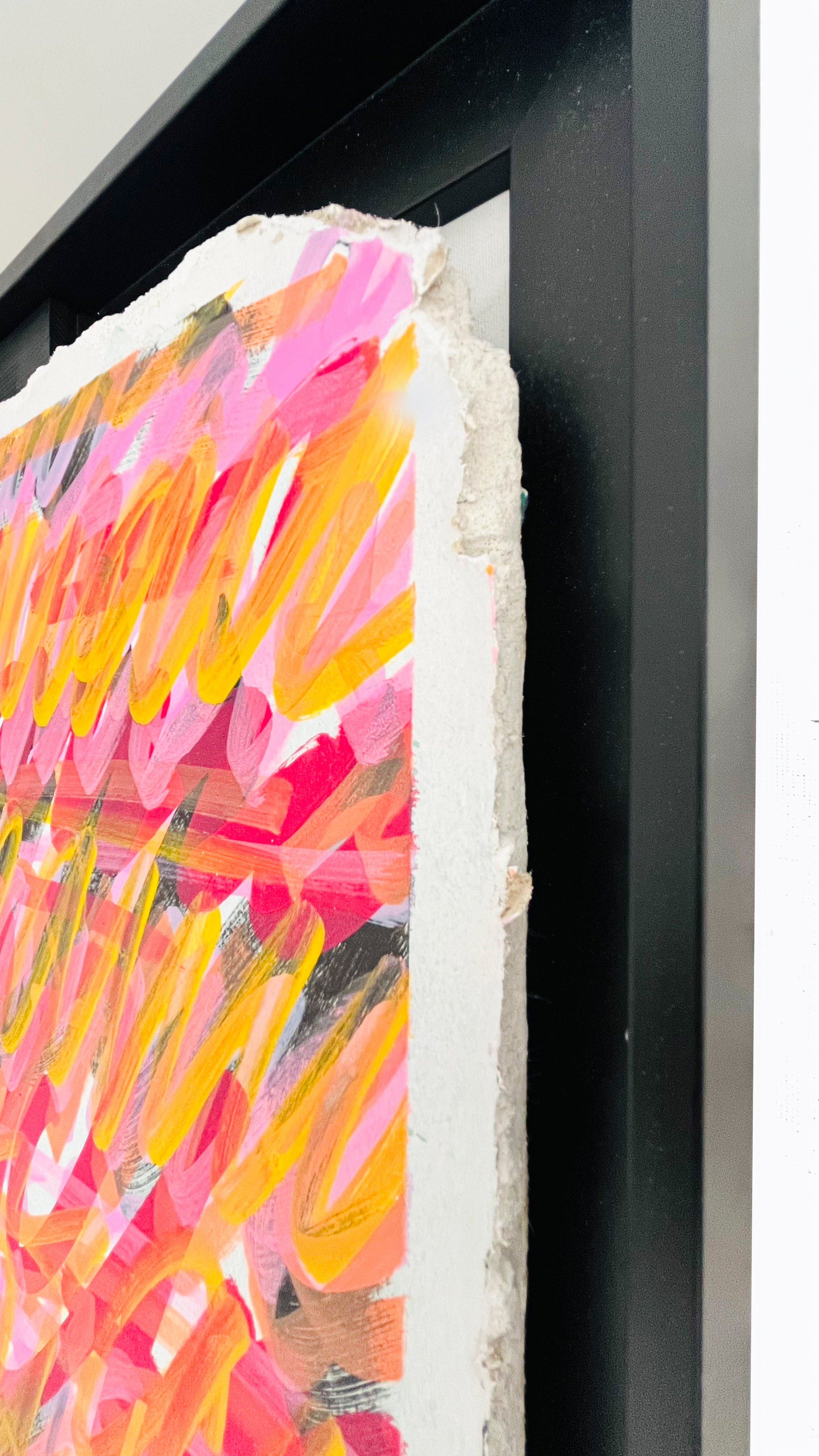 Saturations — détail, surface plâtre